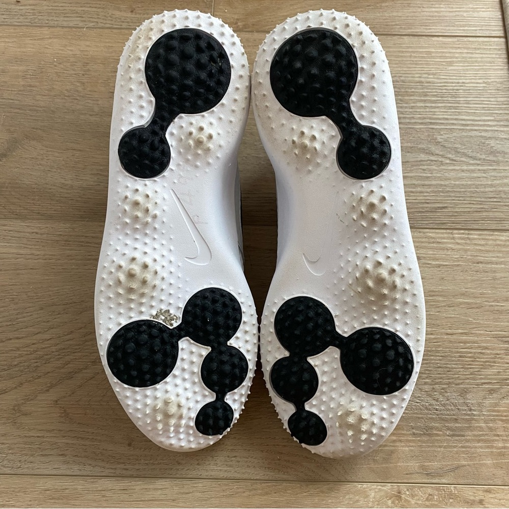 Nike Roshe G Golf Shoes Spikeless White Black Pure Platinum M size 8 W 9.5 - Picture 8 of 9